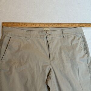 GH Bass & Co Pale Taupe Straight leg Stretch Pants Pockets Size 14